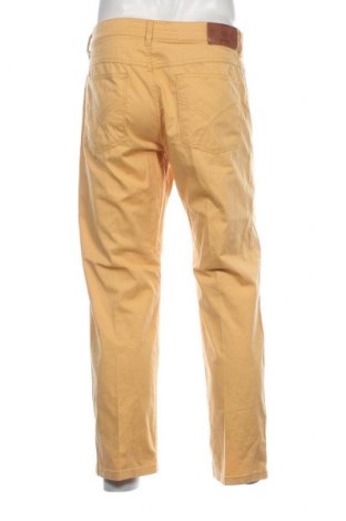 Pantaloni de bărbați Brax, Mărime M, Culoare Galben, Preț 91,78 Lei
