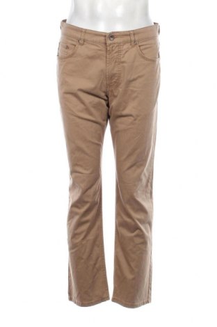 Мъжки панталон Brax, Размер M, Цвят Бежов, Цена 10,54 лв.