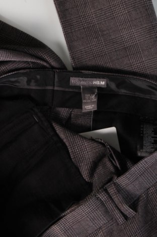 Herrenhose H&M, Größe L, Farbe Grau, Preis 14,84 €