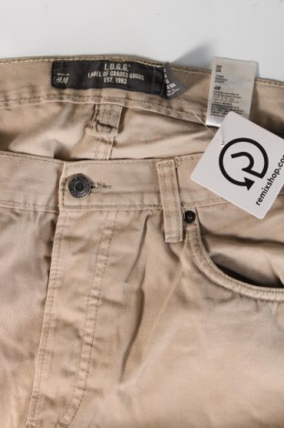 Мъжки панталон H&M, Размер L, Цвят Бежов, Цена 17,60 лв.