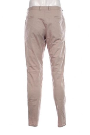 Pantaloni de bărbați Hugo Boss, Mărime XL, Culoare Maro, Preț 199,21 Lei