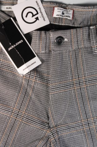 Pantaloni de bărbați Jack & Jones, Mărime M, Culoare Multicolor, Preț 73,42 Lei