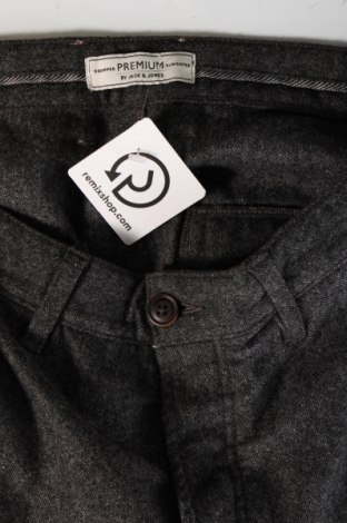 Мъжки панталон Jack & Jones, Размер M, Цвят Многоцветен, Цена 26,75 лв.