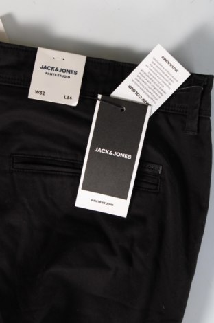 Pánske nohavice  Jack & Jones, Veľkosť M, Farba Čierna, Cena  7,19 €