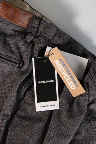 Herrenhose Jack & Jones, Größe M, Farbe Grau, Preis 7,19 €
