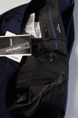 Pantaloni de bărbați Jack & Jones PREMIUM, Mărime XL, Culoare Albastru, Preț 305,92 Lei