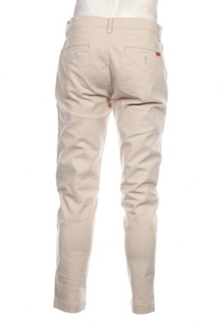 Pantaloni de bărbați Levi's, Mărime M, Culoare Ecru, Preț 460,53 Lei