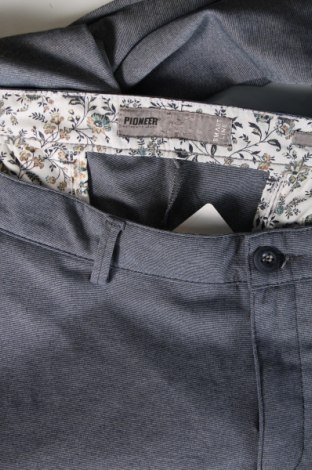 Ανδρικό παντελόνι Pioneer, Μέγεθος L, Χρώμα Γκρί, Τιμή 21,00 €