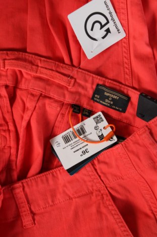 Pánské kalhoty  Superdry, Velikost L, Barva Červená, Cena  1 536,00 Kč