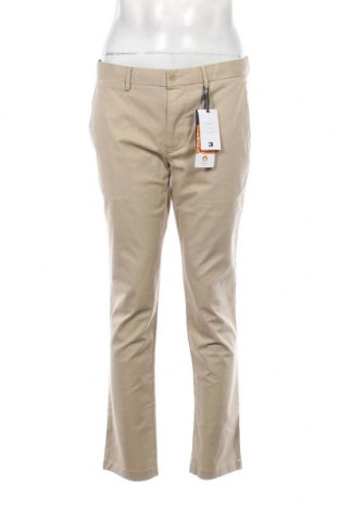 Мъжки панталон Tommy Hilfiger, Размер L, Цвят Бежов, Цена 122,40 лв.