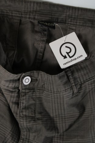 Мъжки панталон Urban Classics, Размер 3XL, Цвят Кафяв, Цена 46,20 лв.