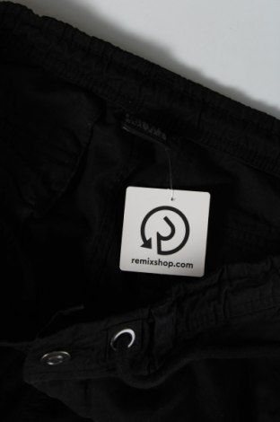 Ανδρικό παντελόνι Urban Classics, Μέγεθος L, Χρώμα Μαύρο, Τιμή 21,83 €