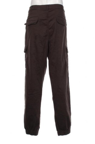 Мъжки панталон Urban Classics, Размер XL, Цвят Кафяв, Цена 30,80 лв.