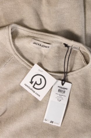 Мъжки пуловер Jack & Jones, Размер XS, Цвят Бежов, Цена 30,80 лв.