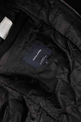 Мъжко палто Jack & Jones, Размер L, Цвят Черен, Цена 44,28 лв.