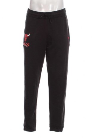 Pantaloni trening de bărbați New Era, Mărime XL, Culoare Negru, Preț 68,88 Lei