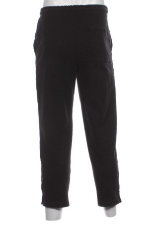 Pantaloni trening de bărbați Pull&Bear, Mărime S, Culoare Negru, Preț 83,23 Lei