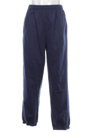 Pantaloni trening de bărbați Urban Classics, Mărime 3XL, Culoare Albastru, Preț 305,92 Lei