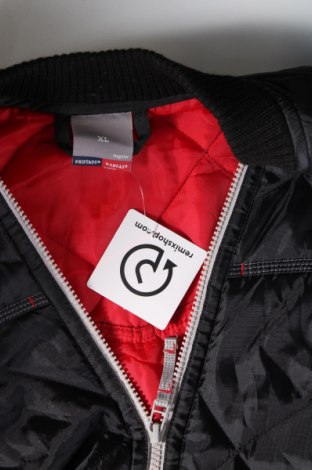 Pánska bunda , Veľkosť XL, Farba Čierna, Cena  8,71 €