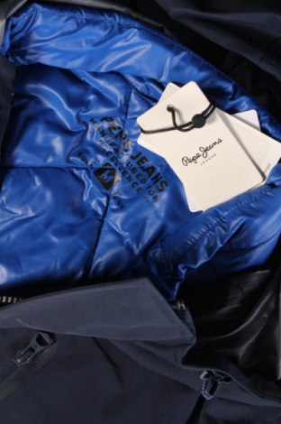 Pánska bunda  Pepe Jeans, Veľkosť M, Farba Modrá, Cena  72,43 €