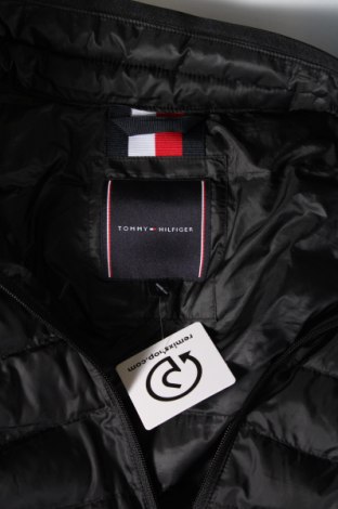 Ανδρικό μπουφάν Tommy Hilfiger, Μέγεθος L, Χρώμα Μαύρο, Τιμή 147,22 €