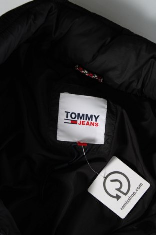 Herrenjacke Tommy Jeans, Größe L, Farbe Schwarz, Preis 117,83 €