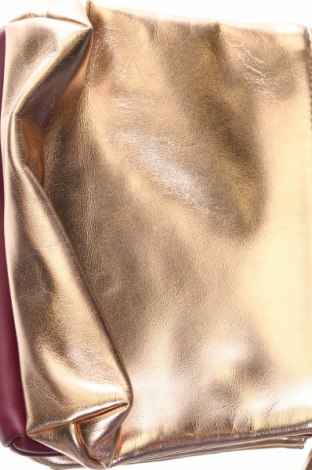 Kozmetikai táska, Szín Arany
, Ár 4 567 Ft