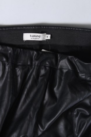 Dámské kalhoty  B.Young, Velikost M, Barva Černá, Cena  114,00 Kč