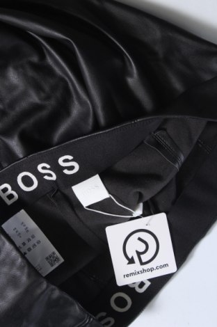 Γυναικείο παντελόνι δερμάτινο BOSS, Μέγεθος M, Χρώμα Μαύρο, Τιμή 90,31 €