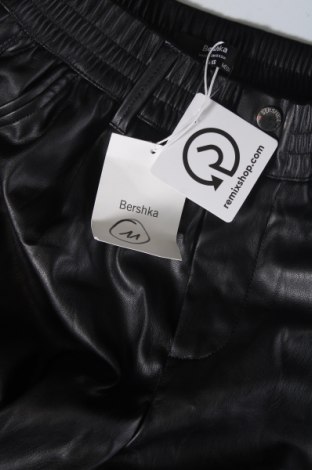 Hose für Schwangere Bershka, Größe XS, Farbe Schwarz, Preis 32,01 €