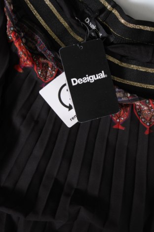 Φούστα Desigual, Μέγεθος S, Χρώμα Μαύρο, Τιμή 72,16 €