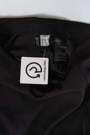 Пола H&M Divided, Размер XS, Цвят Черен, Цена 19,55 лв.