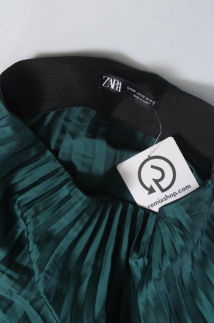 Пола Zara, Размер XS, Цвят Зелен, Цена 30,59 лв.
