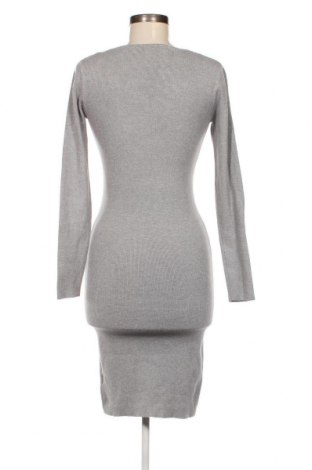 Kleid, Größe M, Farbe Grau, Preis 6,67 €