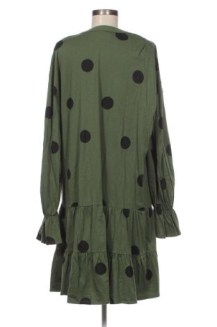 Kleid ASOS, Größe XXL, Farbe Grün, Preis 31,73 €