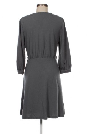 Kleid About You, Größe M, Farbe Grau, Preis 14,38 €