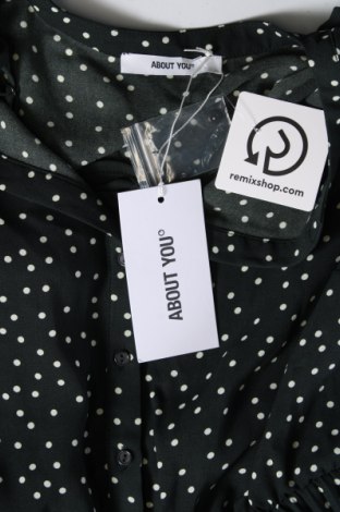 Kleid About You, Größe S, Farbe Grün, Preis 23,81 €