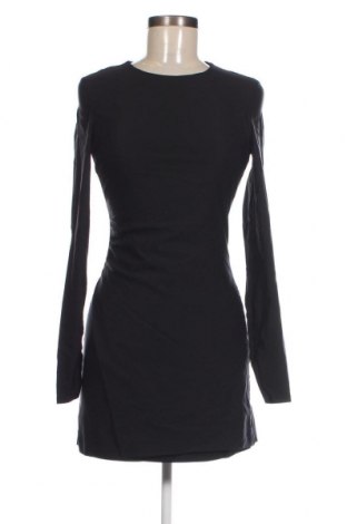 Kleid Bershka, Größe M, Farbe Schwarz, Preis 11,86 €