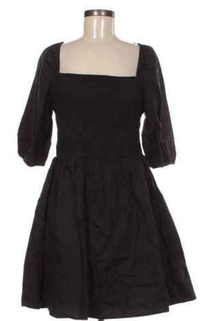 Kleid Boohoo, Größe L, Farbe Schwarz, Preis 23,71 €