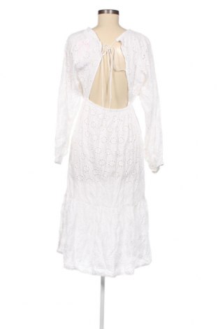 Šaty  Boohoo, Velikost M, Barva Bílá, Cena  667,00 Kč