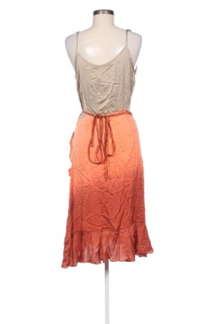 Kleid Cecilie Copenhagen, Größe M, Farbe Orange, Preis 71,65 €