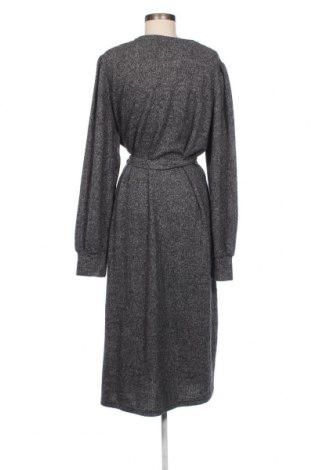 Kleid Cellbes, Größe 4XL, Farbe Grau, Preis 63,88 €