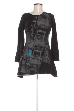 Детска рокля DKNY, Размер My, Цвят Черен, Цена 27,60 лв.