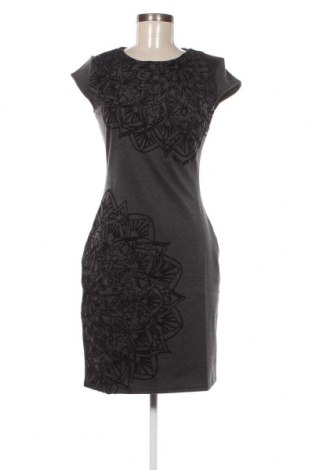 Kleid Desigual, Größe M, Farbe Grau, Preis € 48,20