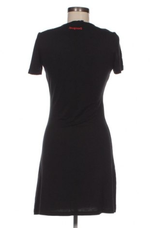 Φόρεμα Desigual, Μέγεθος S, Χρώμα Μαύρο, Τιμή 89,22 €