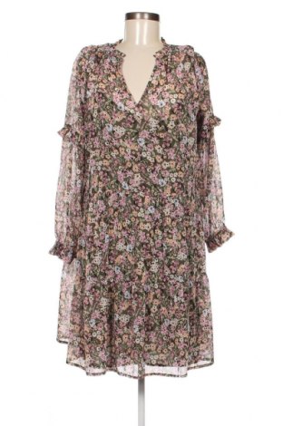 Kleid Edc By Esprit, Größe M, Farbe Mehrfarbig, Preis € 15,00