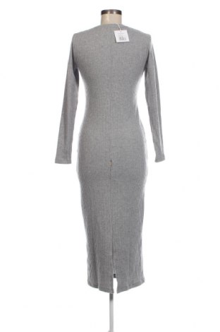 Kleid Edited, Größe M, Farbe Grau, Preis € 10,58