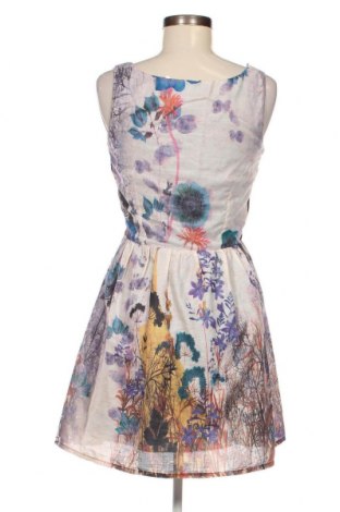 Kleid Evolve, Größe S, Farbe Mehrfarbig, Preis € 14,83