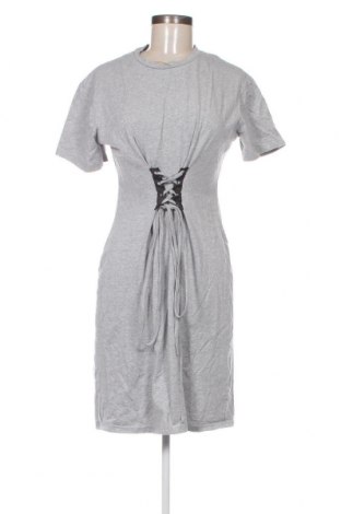Kleid Glamorous, Größe M, Farbe Grau, Preis 15,91 €