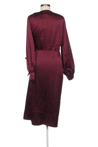 Kleid Glamorous, Größe M, Farbe Rot, Preis 27,84 €
